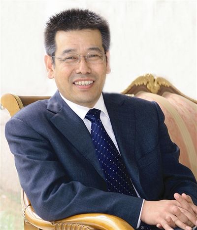 董事长简介.jpg