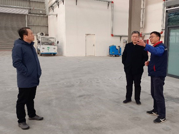 温县常务副县长陈宁，产业集聚区管委会副主任马庆华到公司